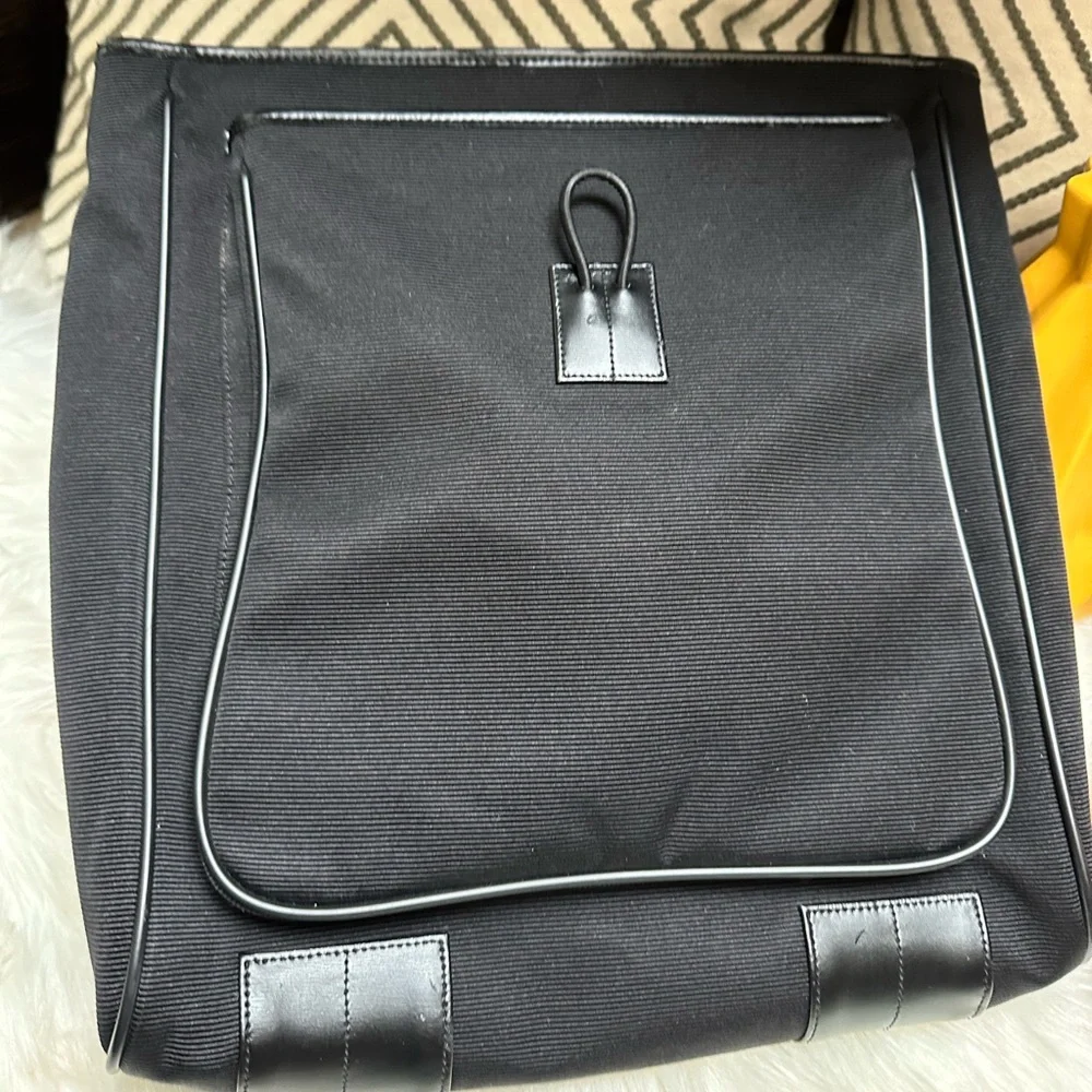 Montblanc Meisterstuck Leather Messenger Bag. Pre-Owned
